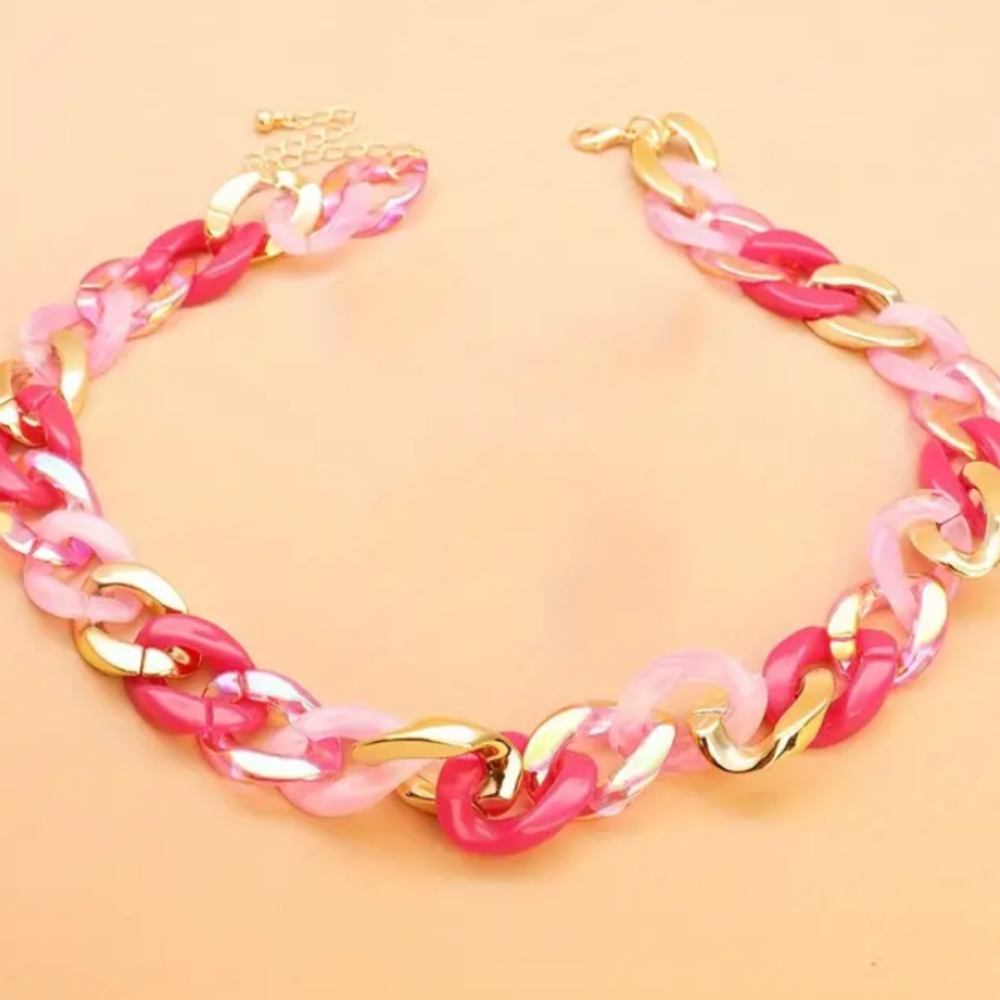 ACRYLIC 22-IN CURB LINK HOT PINK SLASH GOLD/BABY PINK - Picture 3 of 3